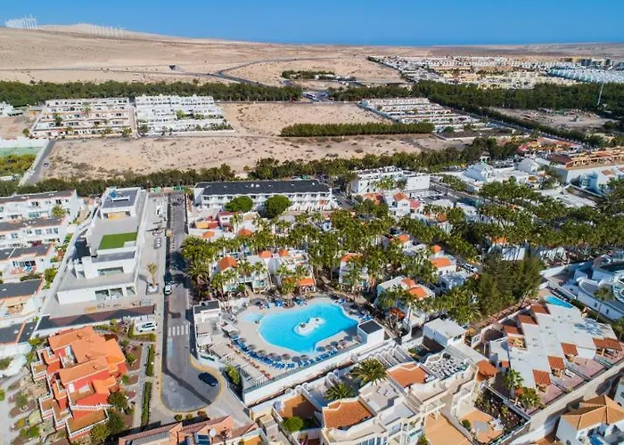 Lägenhetshotell Bahia Calma 4*